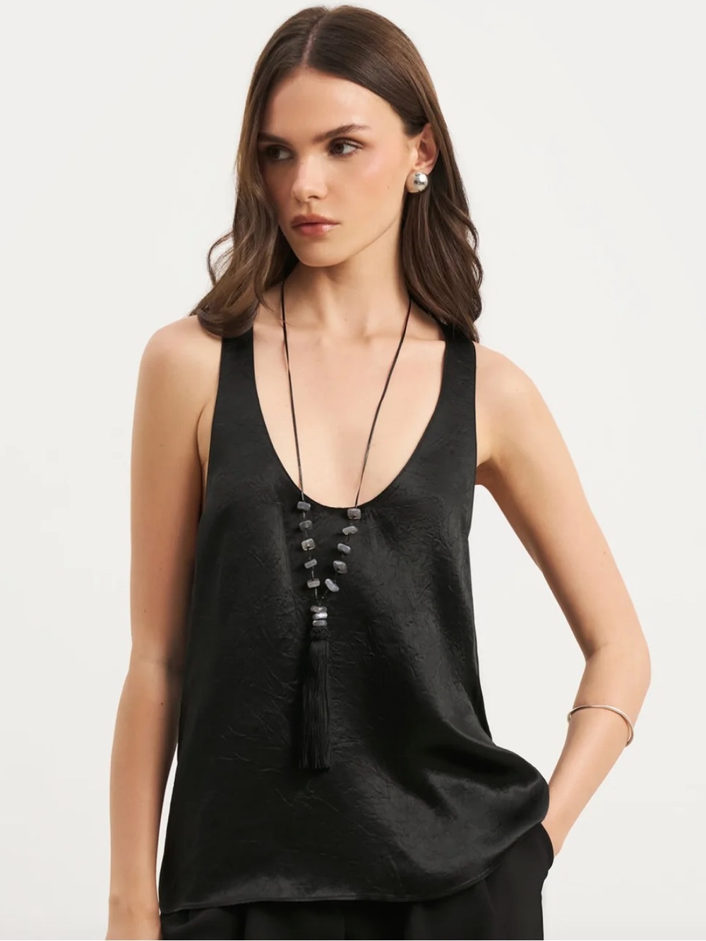 New BOA Because Of Alice Crushed Satin Plunge U Neck Tank Top Black Medium